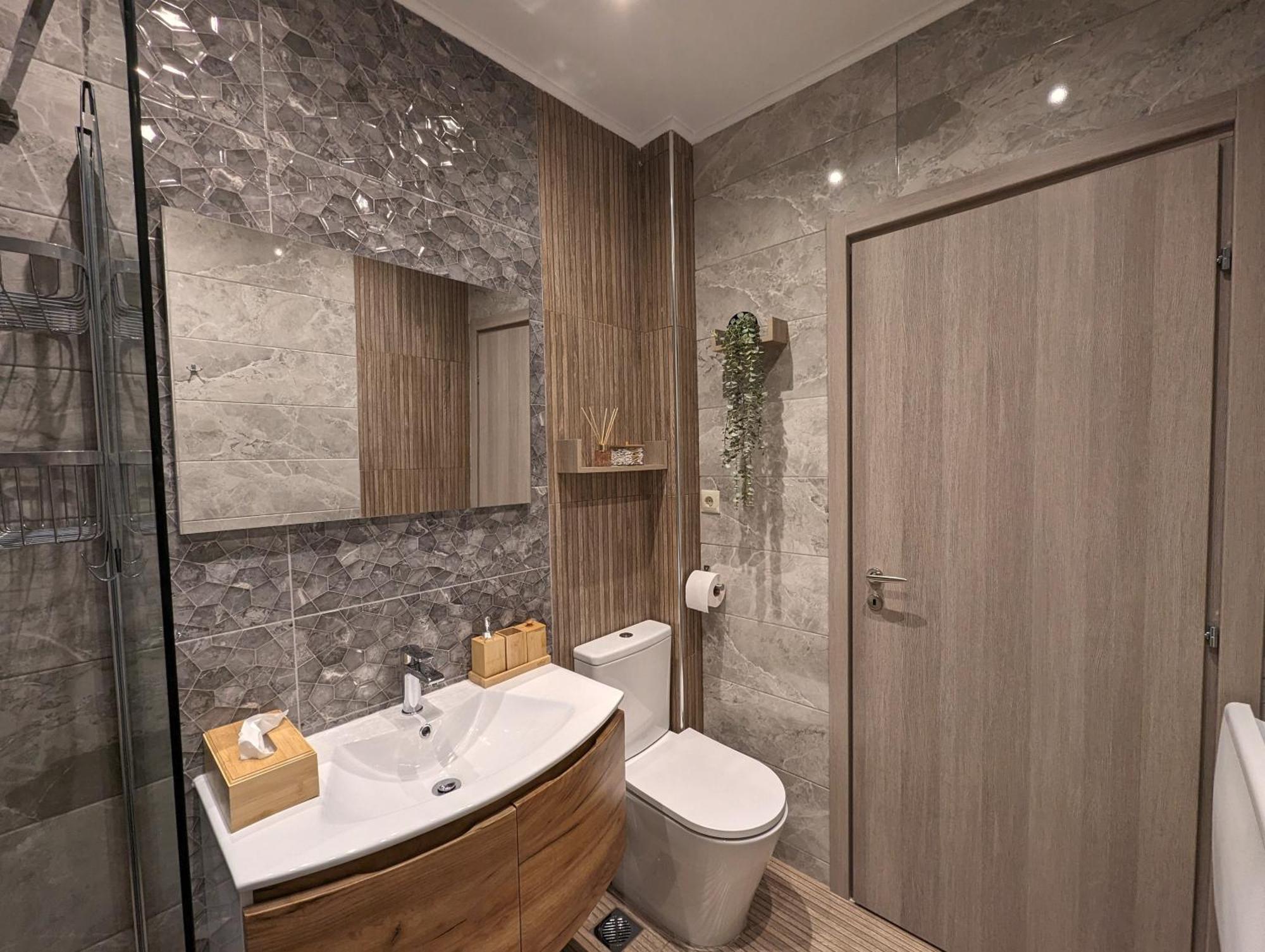 شقة Modern Mint Sunny House Near The Airport Spáta المظهر الخارجي الصورة